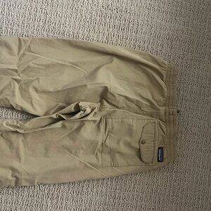 Patagonia jogger/chino pants, khaki mens xs